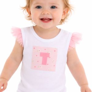 The letter T vest with frilly sleeves